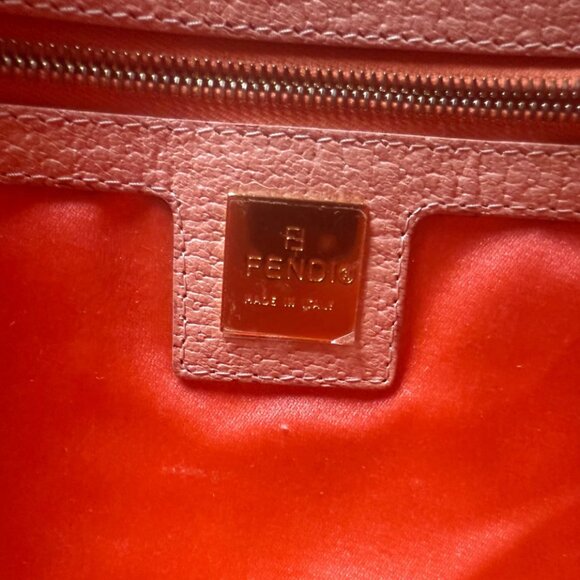 FENDI Pink Mamma Baguette - rare, vintage & authentic - Picture 8 of 17